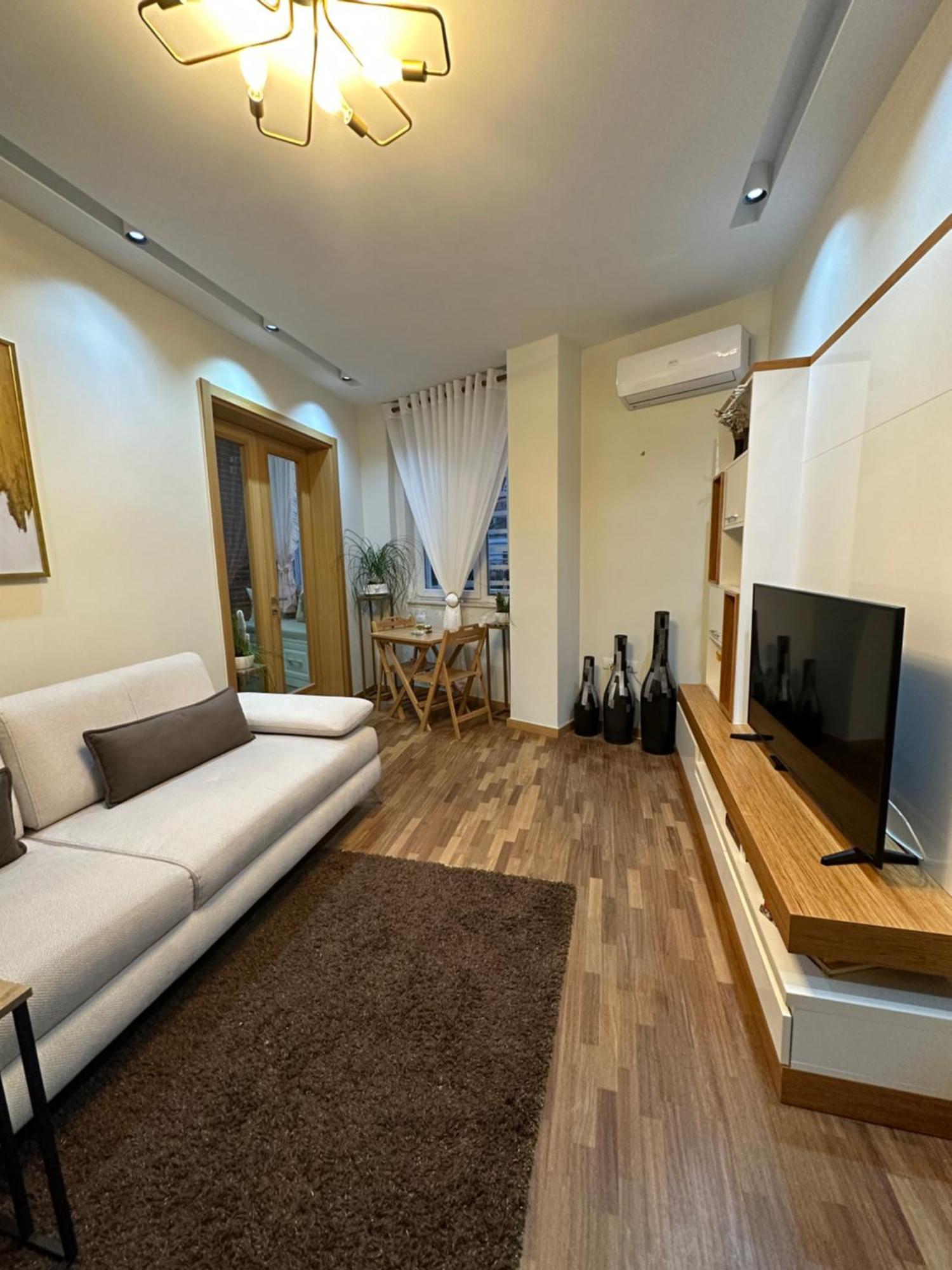 Dry Lake Apartment Tiran Dış mekan fotoğraf